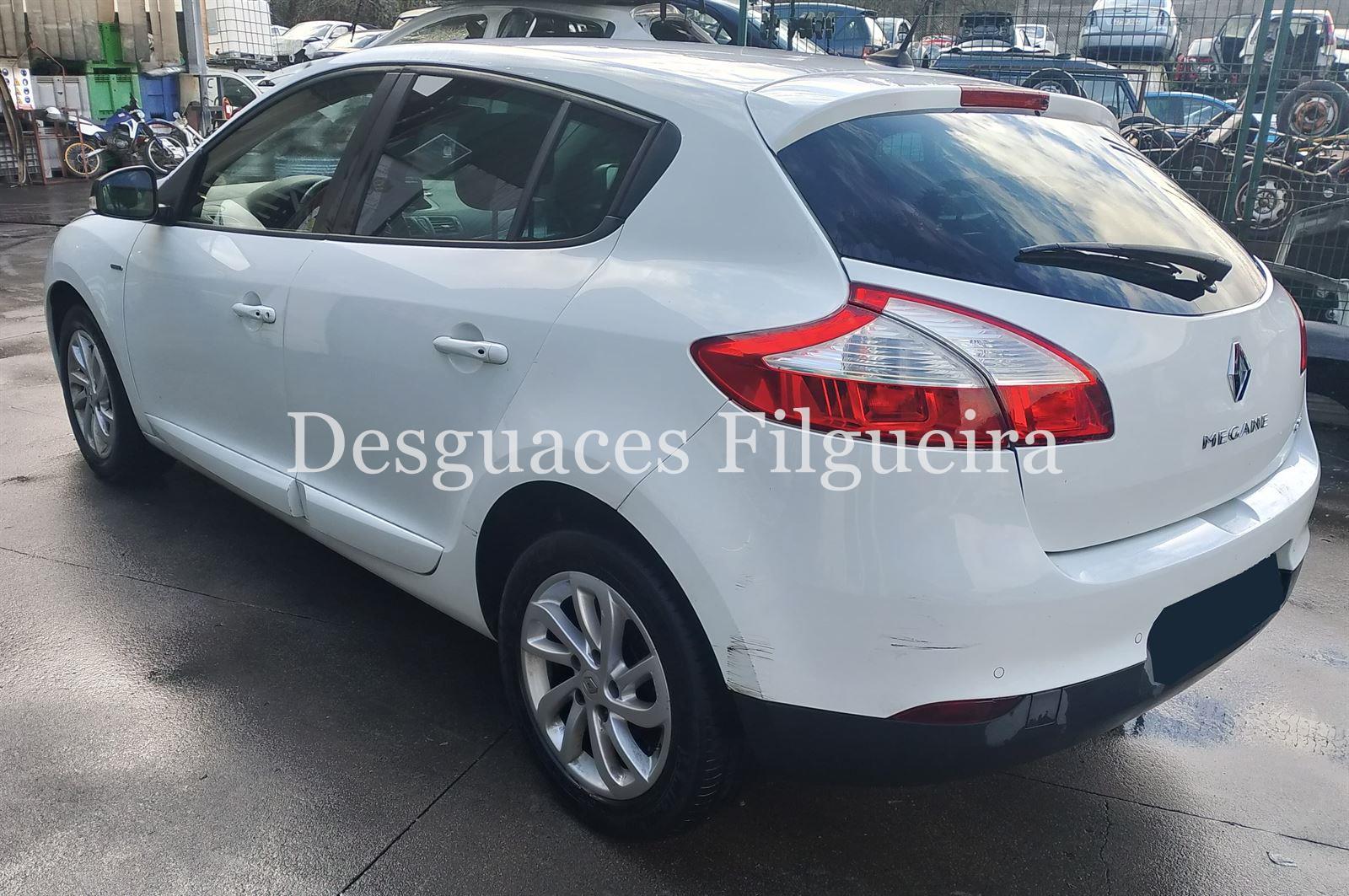 Despiece Renault Megane III 1.5 dci K9K 846 - Imagen 4