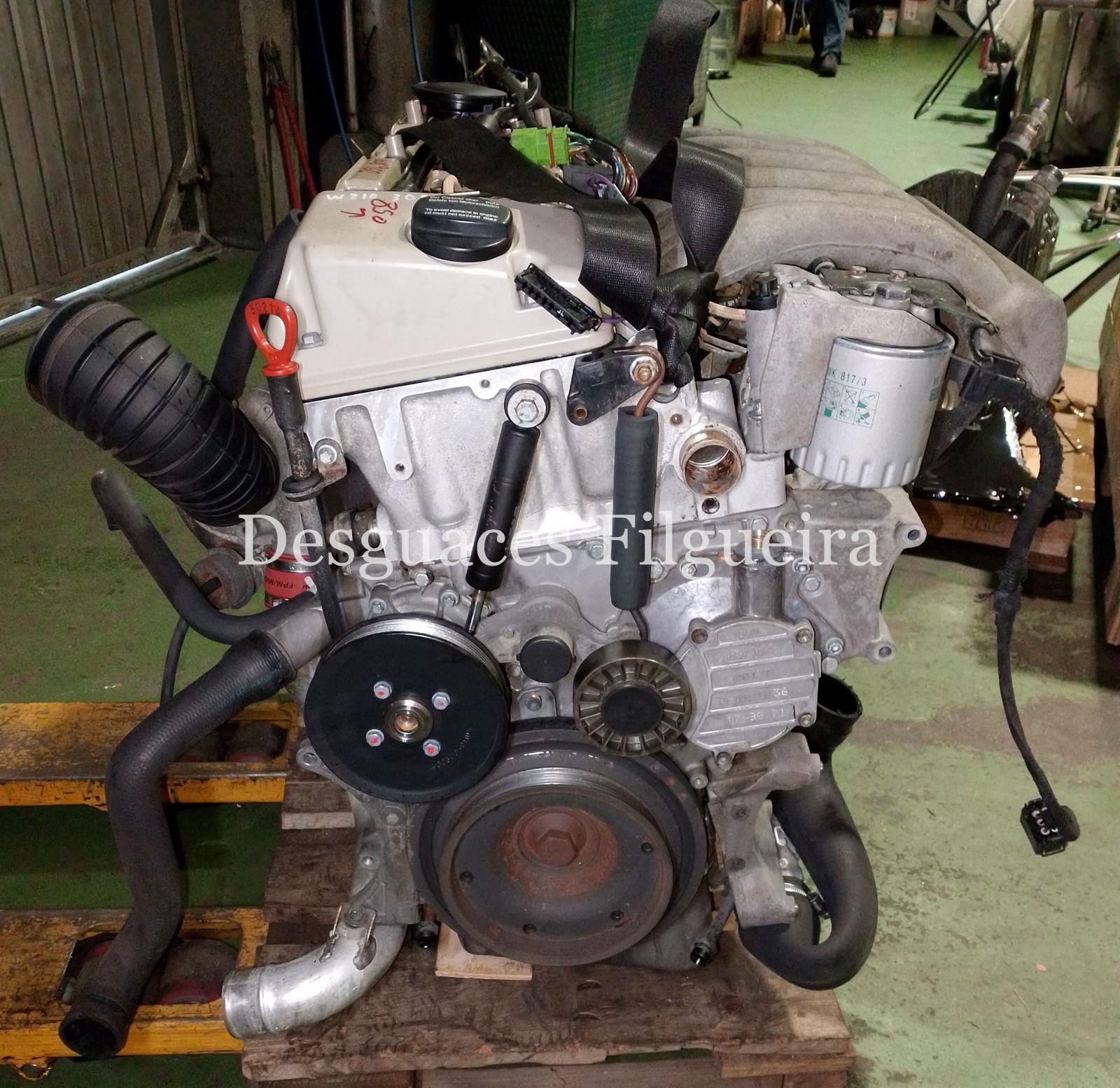 Motor completo Mercedes Benz Clase E 300 Turbo D automatico W 210 606962 - Imagen 2